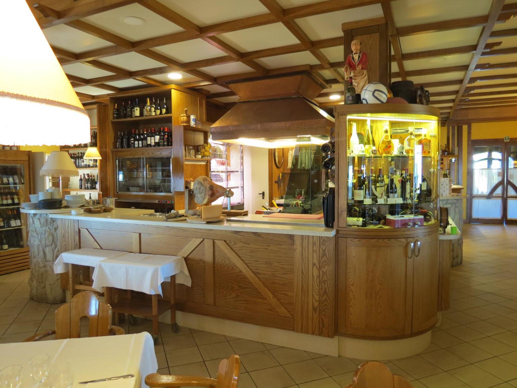 La Baita D'Oro Ristorante Residence Monteduro Экстерьер фото