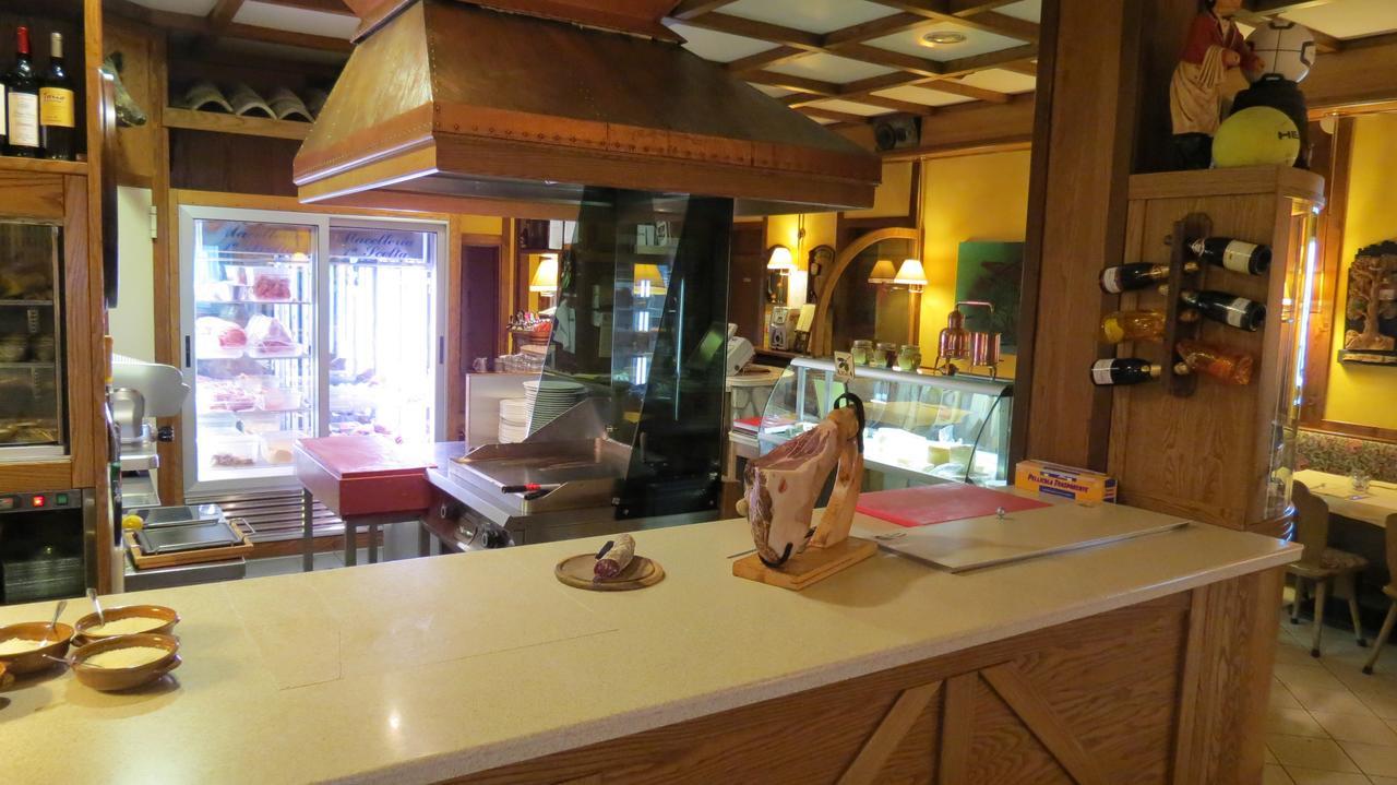 La Baita D'Oro Ristorante Residence Monteduro Экстерьер фото